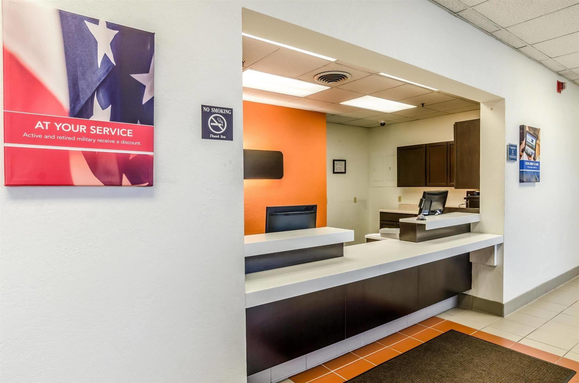 Motel 6-York, Ne Luaran gambar