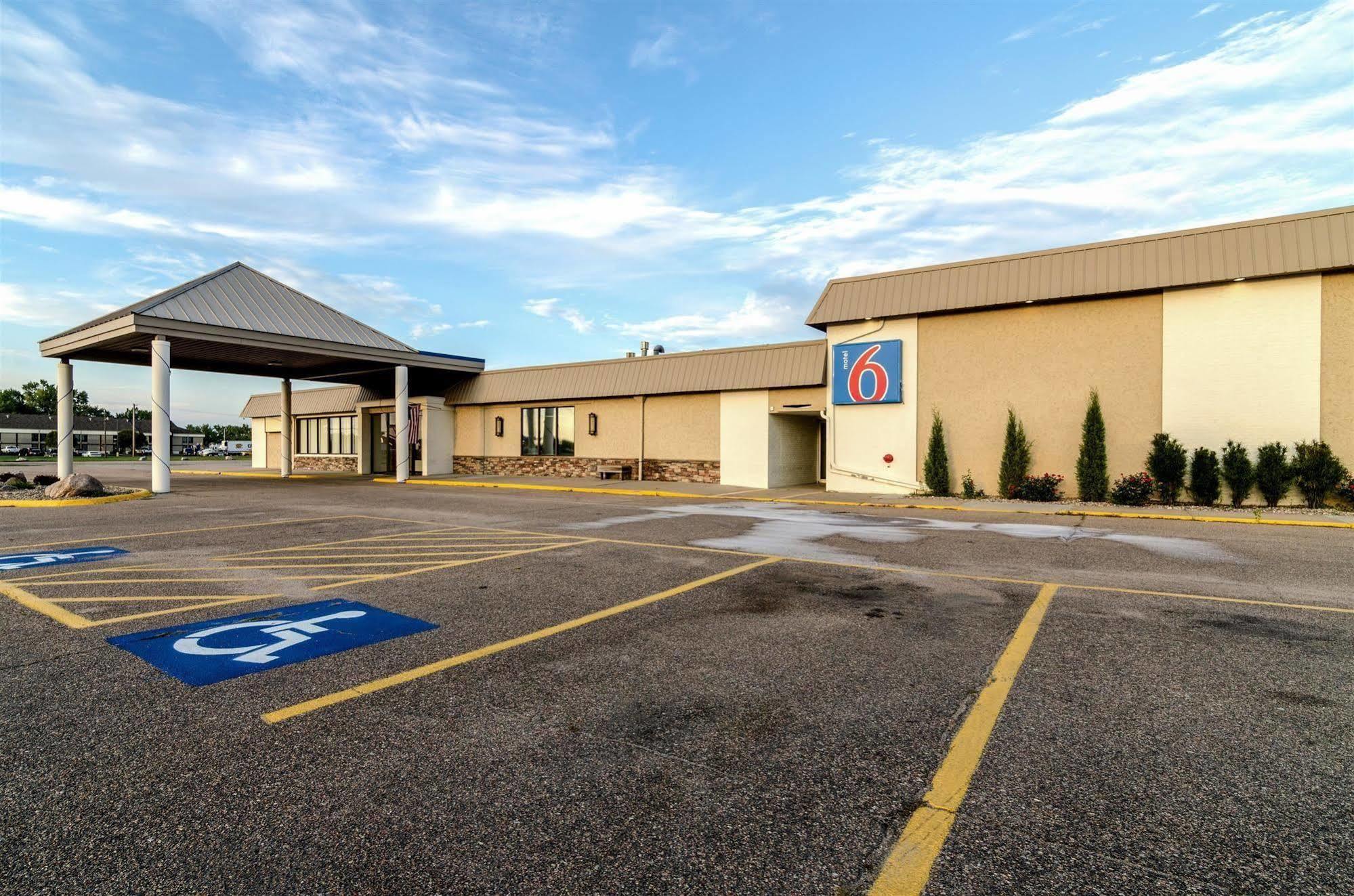 Motel 6-York, Ne Luaran gambar