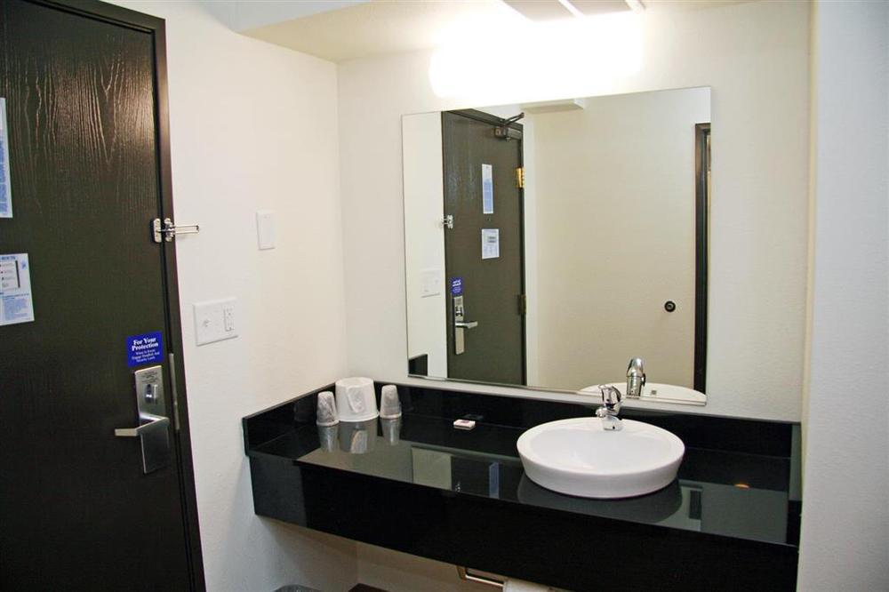 Motel 6-York, Ne Bilik gambar